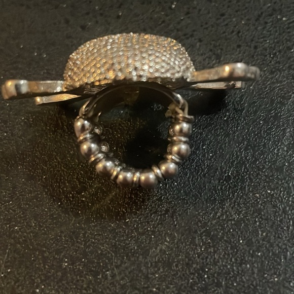 Metal skull and crossbones ring elastic stretch band - Picture 9 of 9